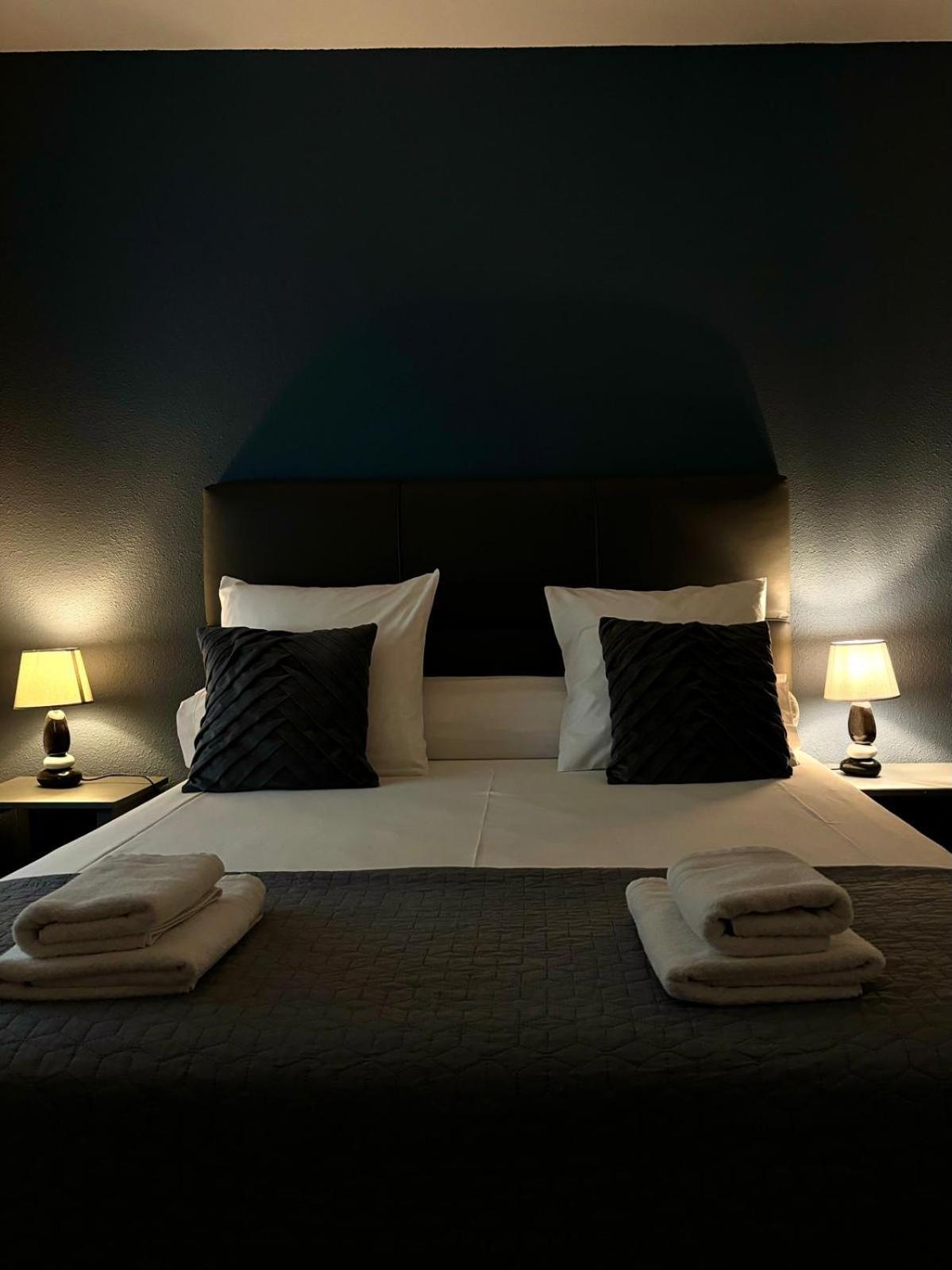 Chez Lucia Appartement Climatise เปรีเกอ ภายนอก รูปภาพ